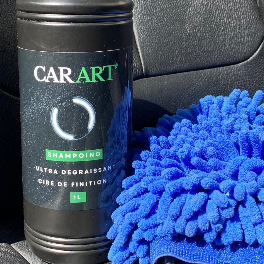 Shampoing ultra dégraissant pour carrosserie, nettoie en profondeur et dissout saleté, dépôt routier, poussière, boue . Dépose une cire de finition pour un résultat ultra brillant garantie.